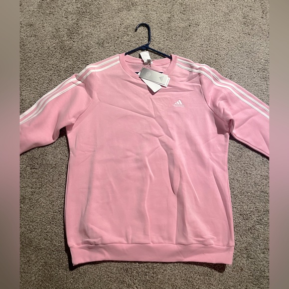 adidas Tops - Adidas crew neck